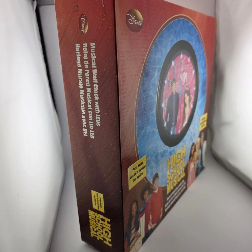 High School Musical‎ Wall Clock 2008 LED Lights NIB Disney Collectible Nostalgia